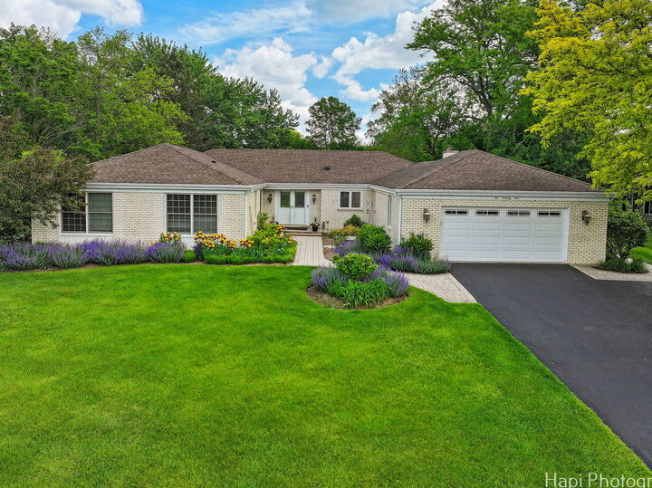 275 Surrey Lane  Barrington IL 60010 photo