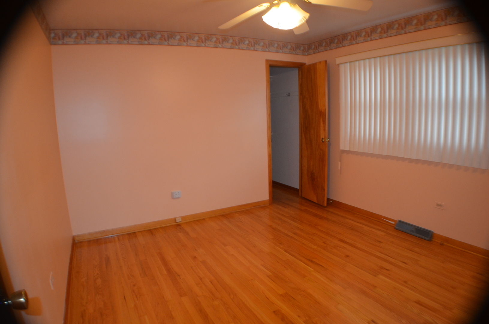 Property Photo: 508 Hoxie Avenue IL 60409