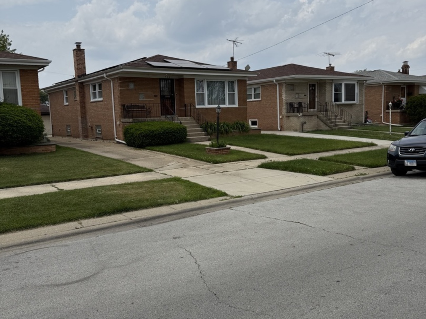 Property Photo: 508 Hoxie Avenue IL 60409