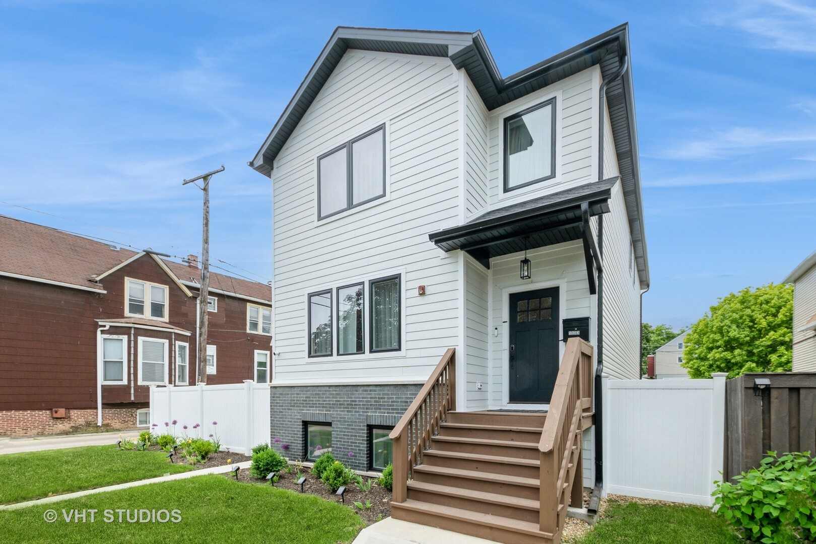 Property Photo: 1133 Elgin Avenue IL 60130