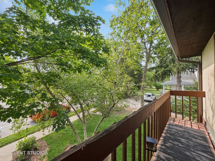 422 Lincoln Avenue A  Fox River Grove IL 60021 photo