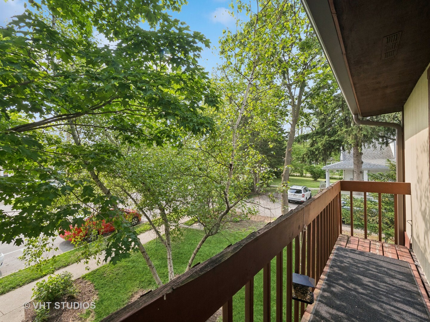 Property Photo: 422 Lincoln Avenue A IL 60021