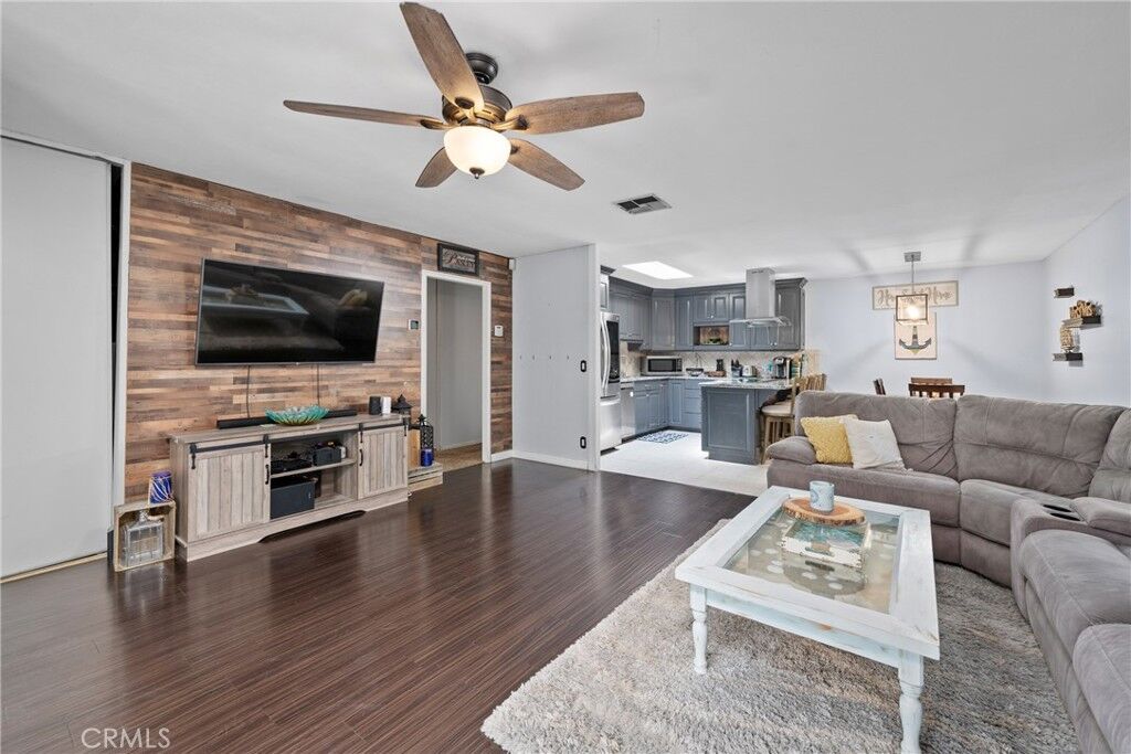 Property Photo:  23516 Los Grandes Street  CA 92656 