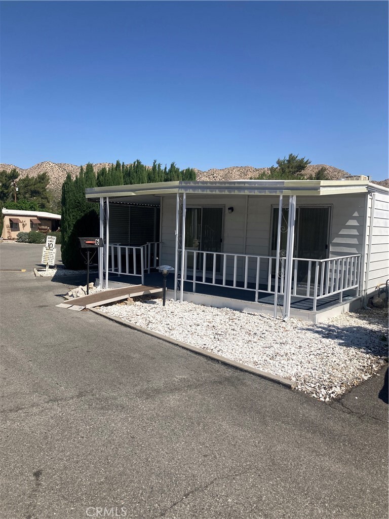 Property Photo: 7484 Kickapoo Trail 6 CA 92284