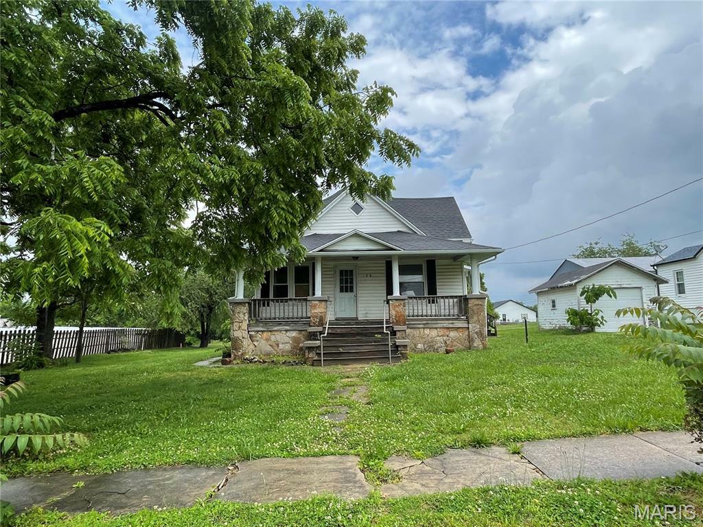 Property Photo: 108 E 3rd Street MO 65459
