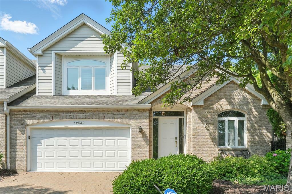 12542 Questover Court  Creve Coeur MO 63141 photo