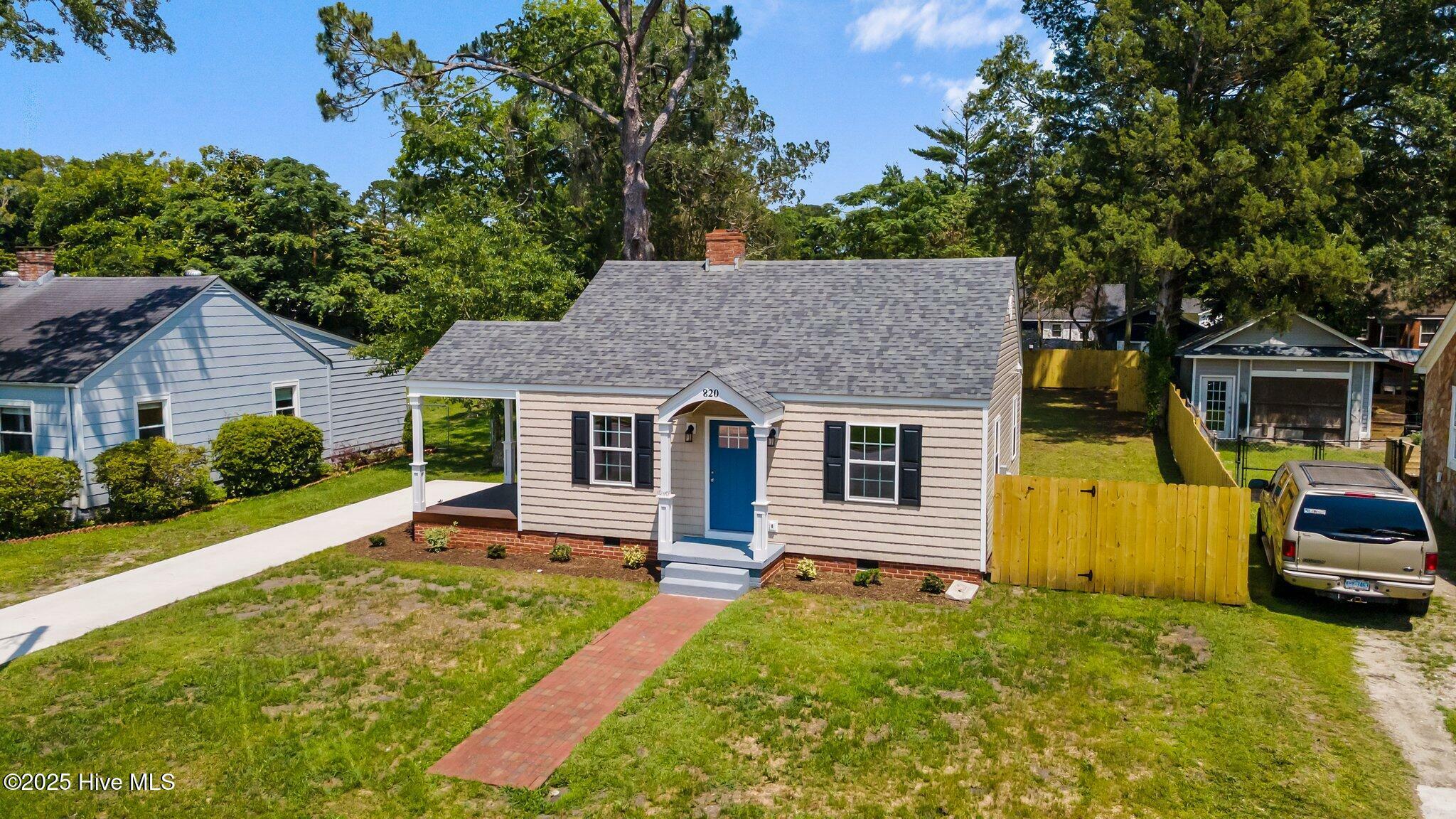 Property Photo: 820 Chattawka Lane NC 28560