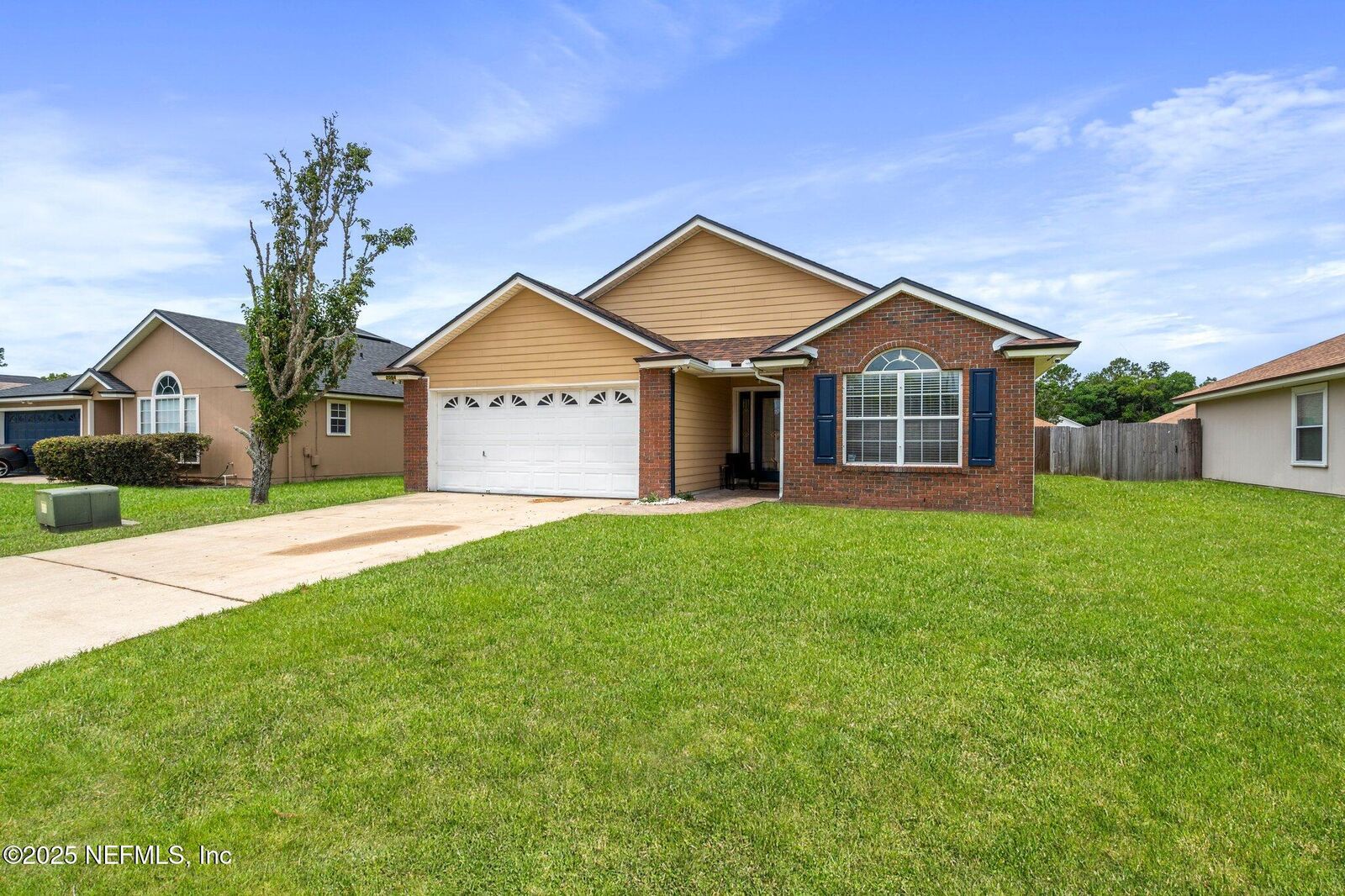 Property Photo:  2064 Frogmore Drive  FL 32068 