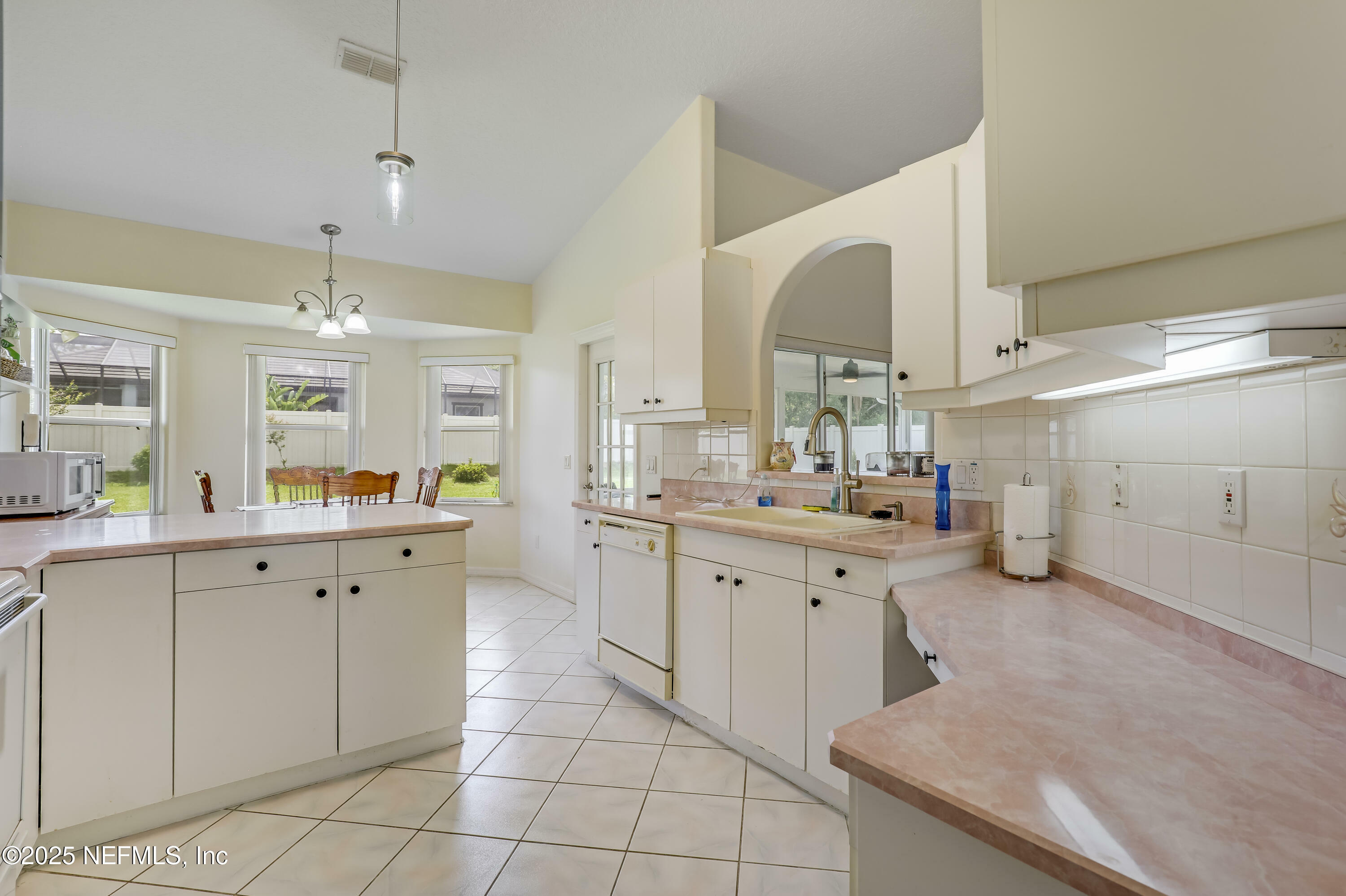 Property Photo: 7 Westgate Lane FL 32164