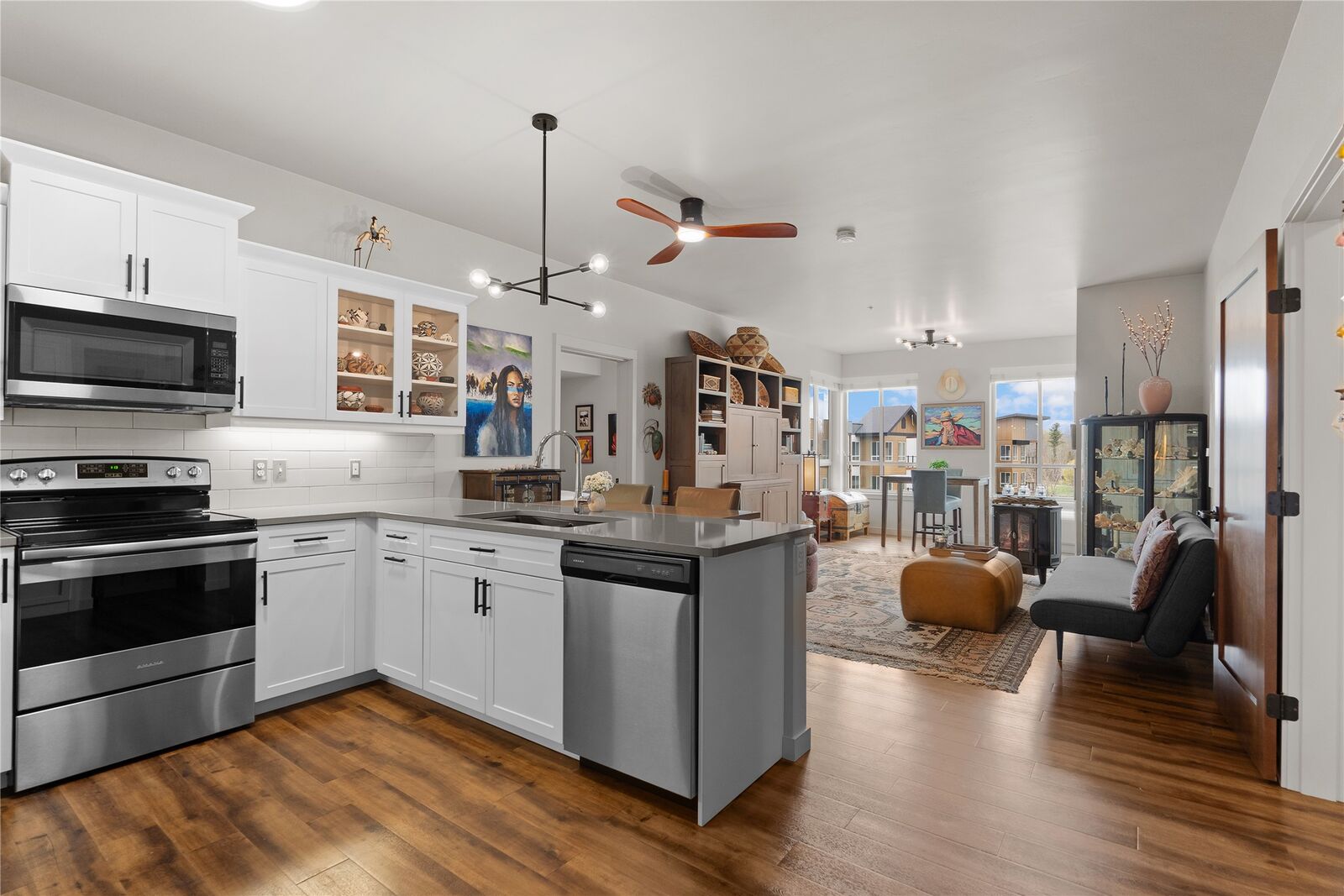 Property Photo: 100 Woodlands Way S-404 MT 59901