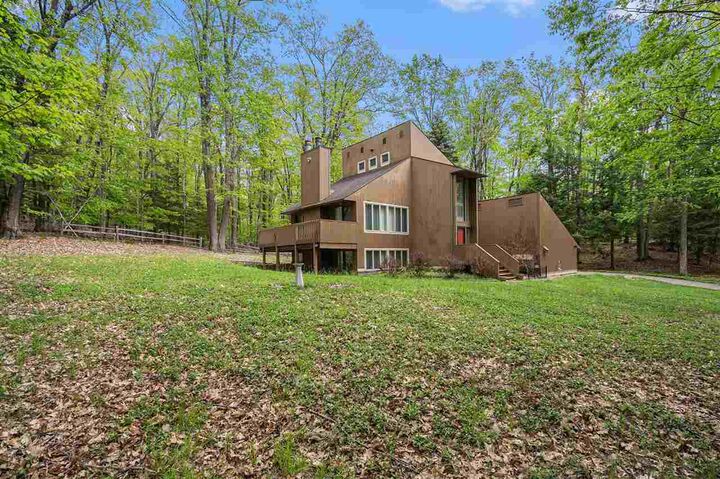 1509 Kingswood  Harbor Springs MI 49740 photo