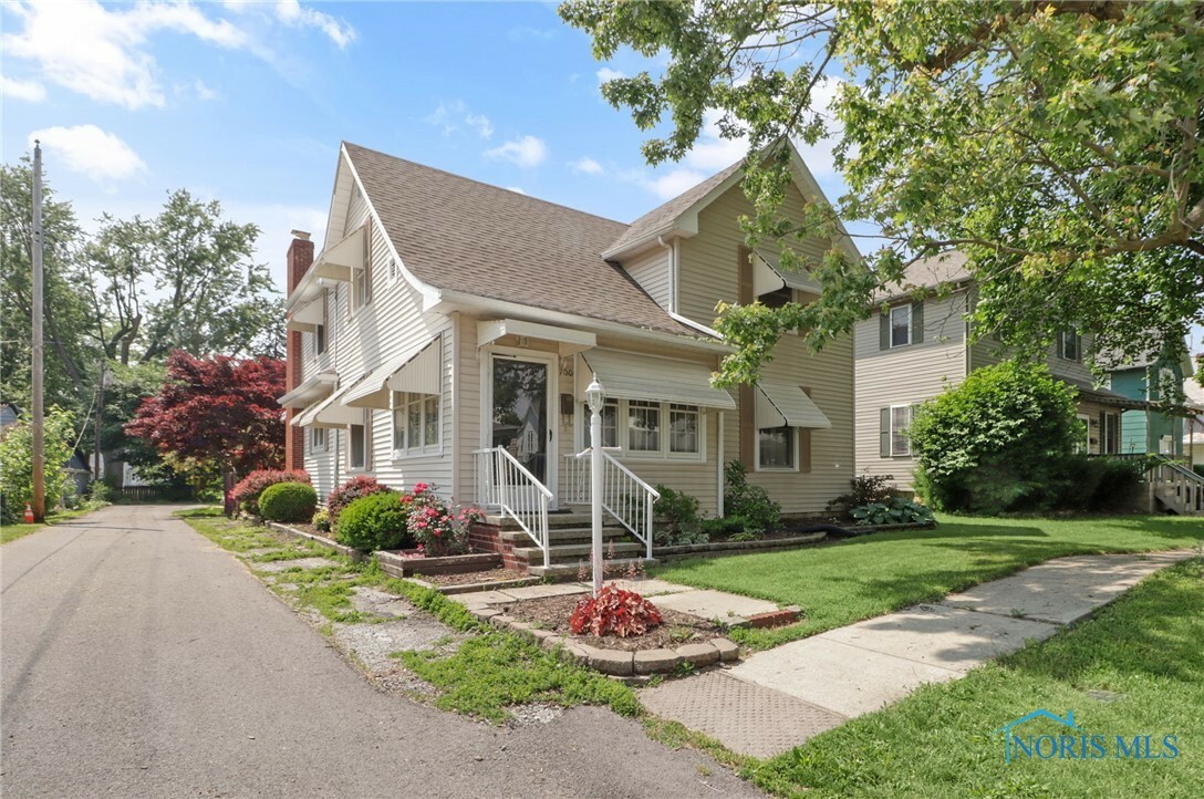 Property Photo: 700 Franklin Avenue OH 45840