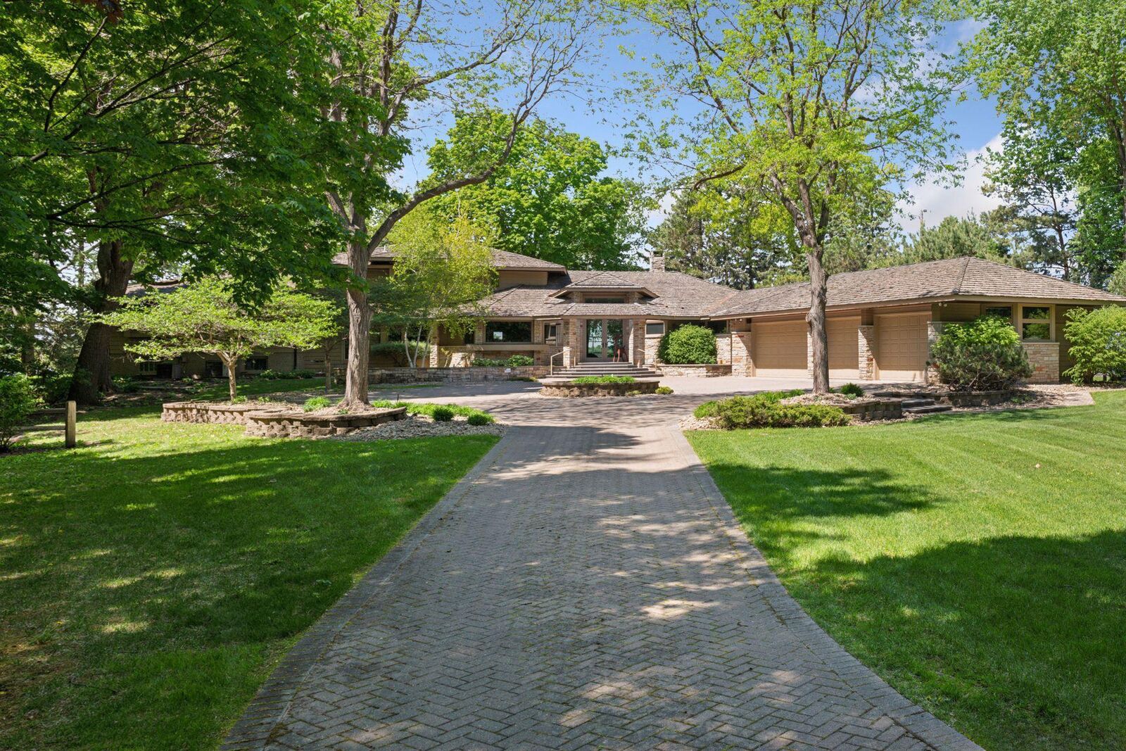 Property Photo: 28235 Boulder Circle MN 55331