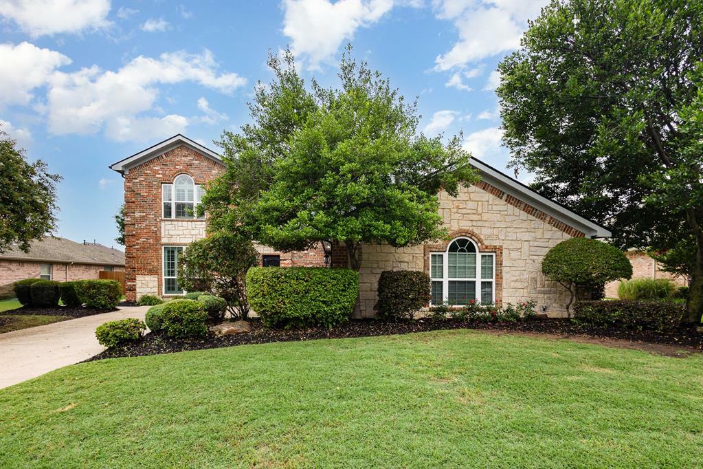 Property Photo: 209 Nocona Drive TX 75165