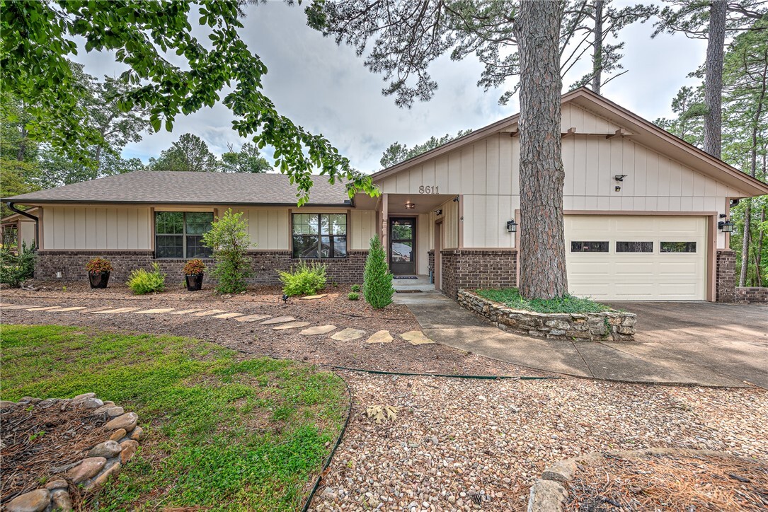 Property Photo: 8611 Spruce Drive AR 72756