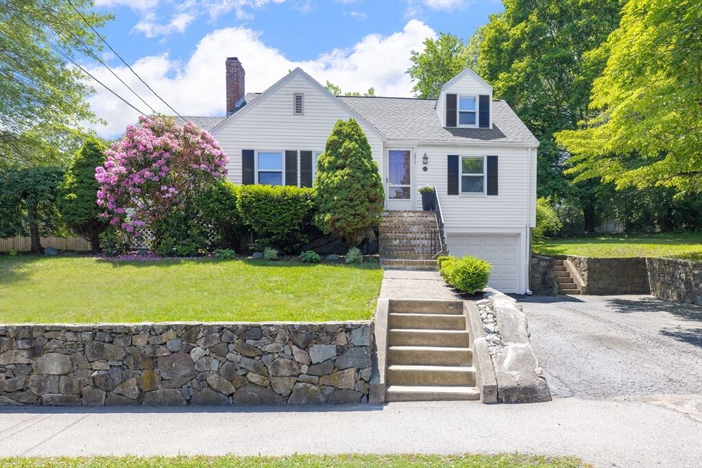 Property Photo: 273 Greendale Ave MA 02494