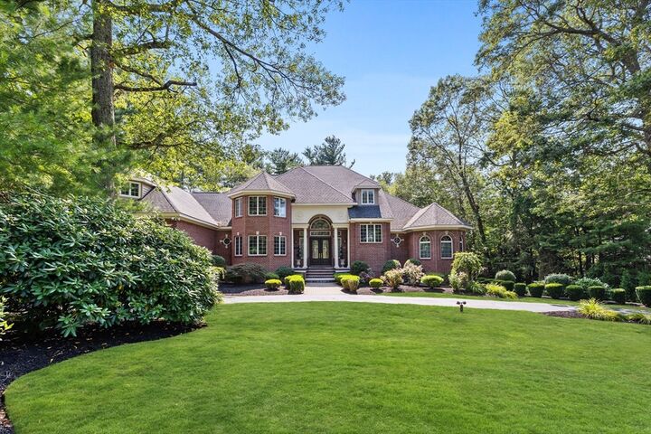 37 Grey Lane  Lynnfield MA 01940 photo
