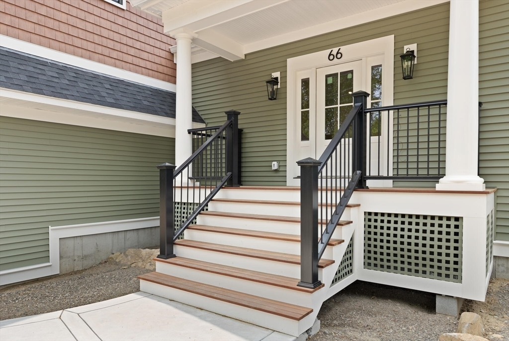 Property Photo:  66 Orchard Ave  RI 02919 