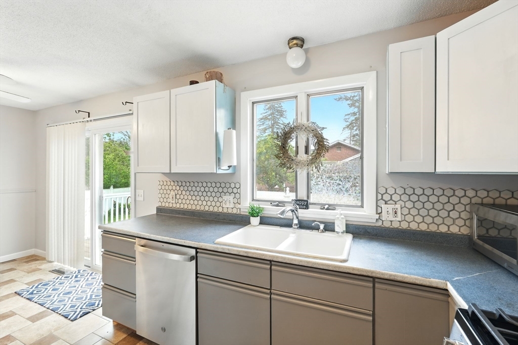 Property Photo: 19 Arnold Avenue MA 01013