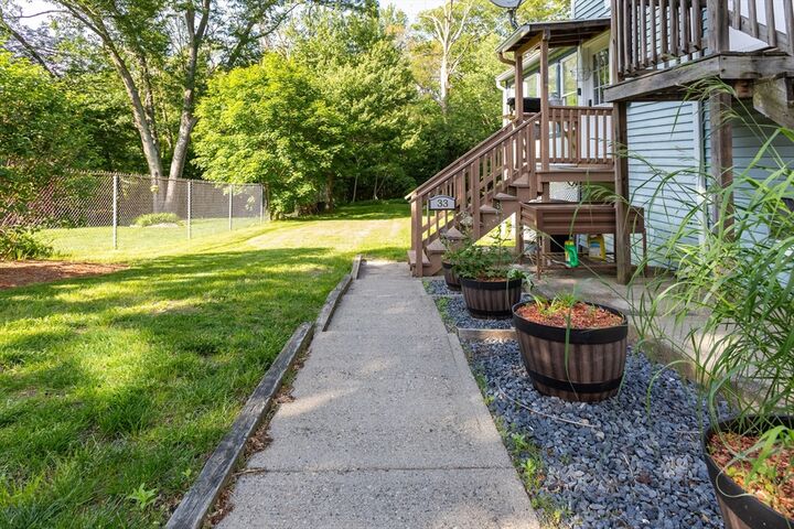 Property Photo:  37 Thurston Ave 37  MA 01588 