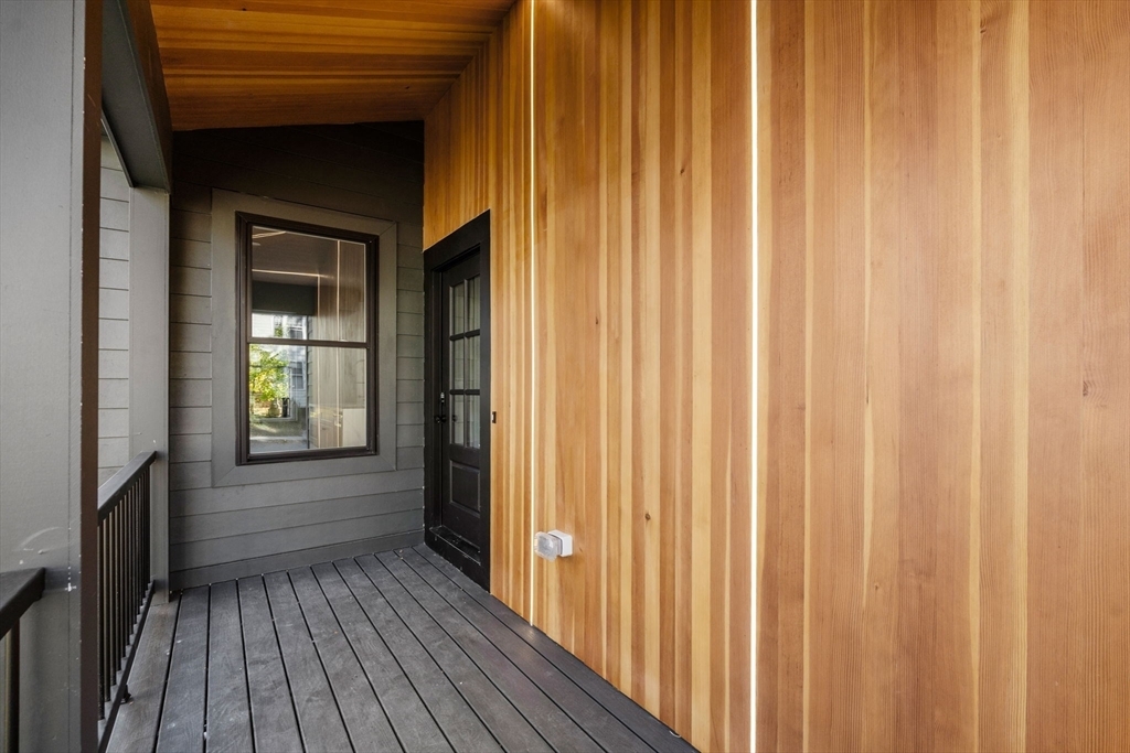 Property Photo: 20 Broadway 20 MA 02472