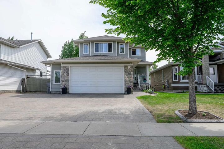 10909 65 Avenue  Grande Prairie AB T8W 0B3 photo