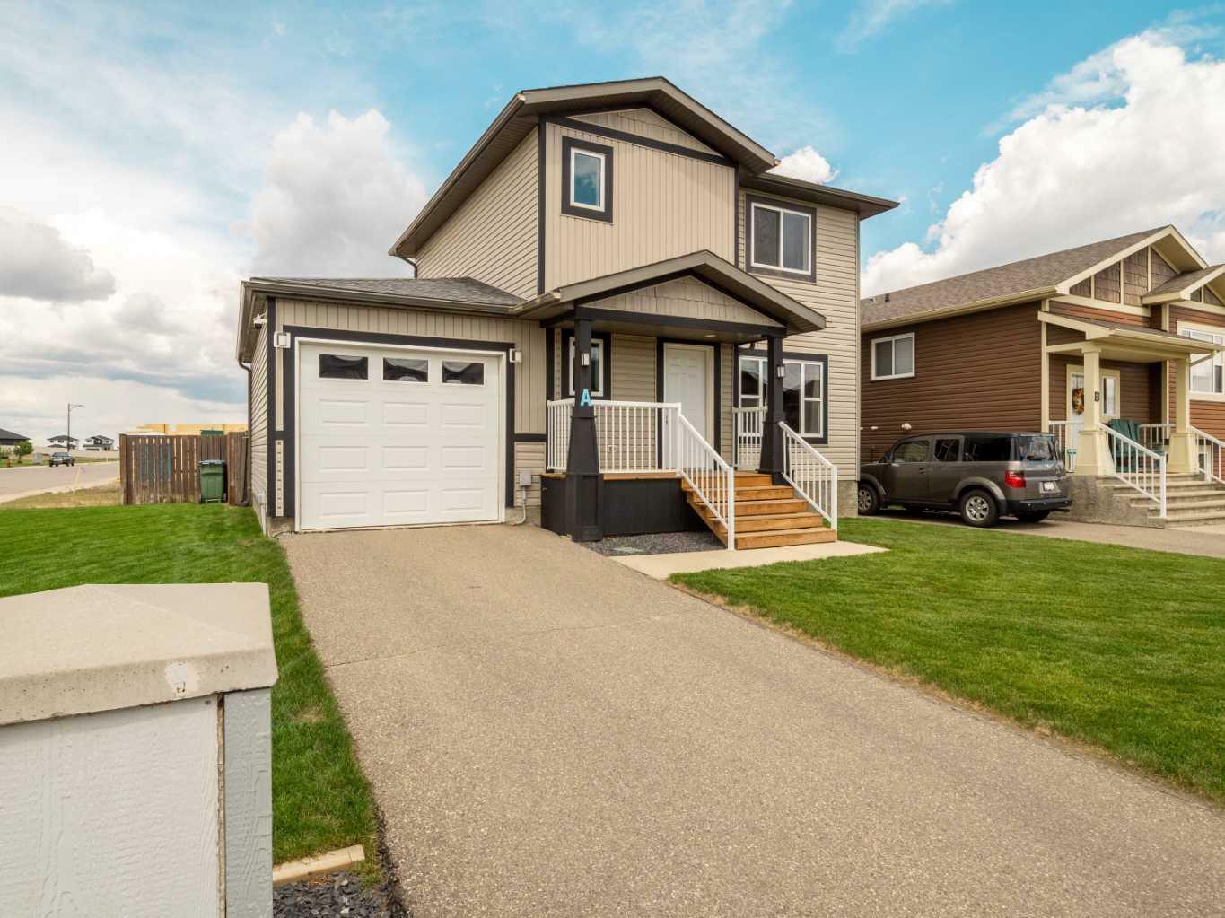 Property Photo: 5609 43 Street #A AB T1G 0A8