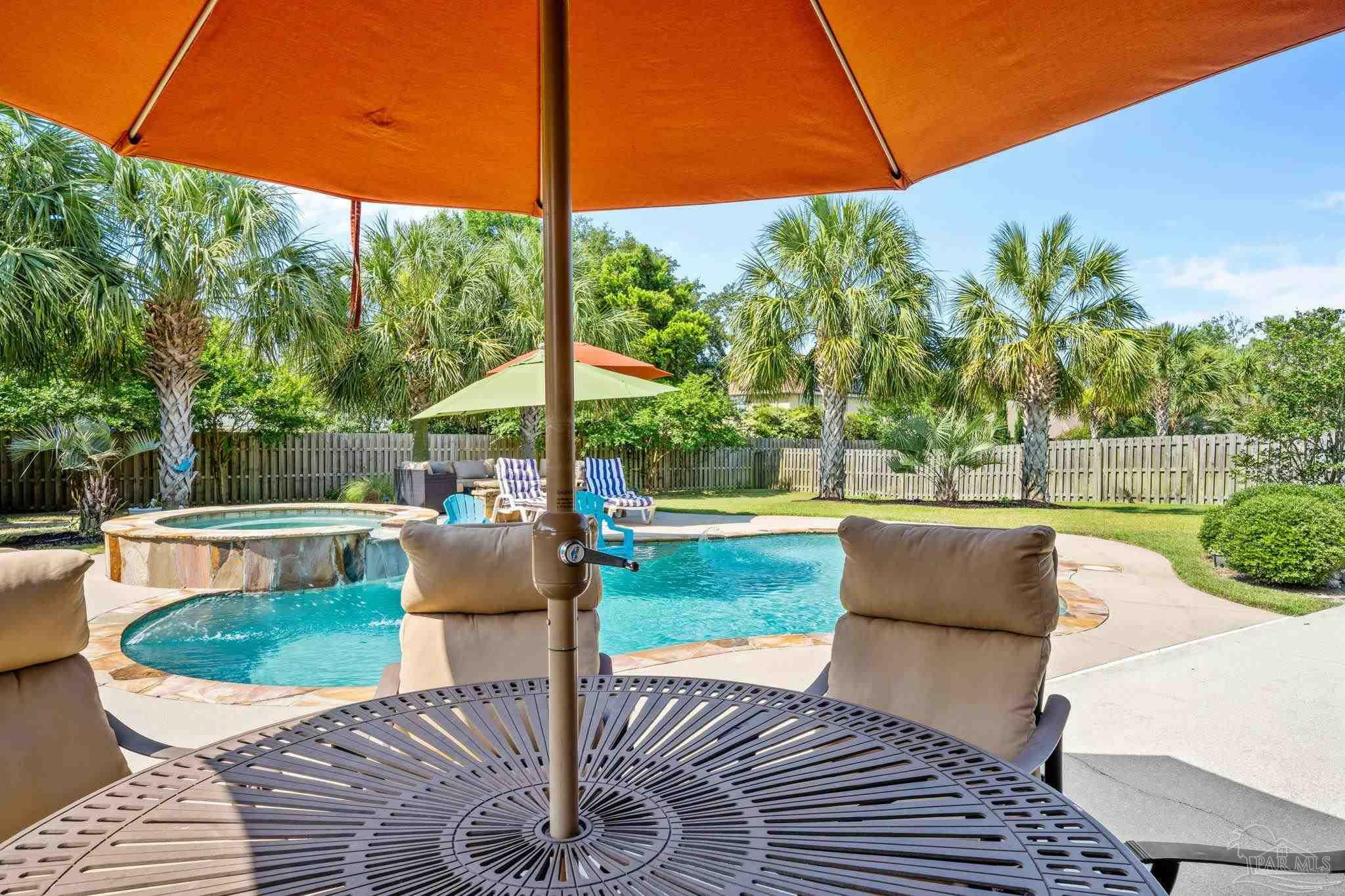 Property Photo: 4295 Graceful Ct FL 32563