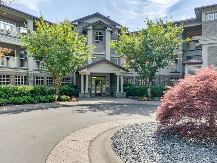 5615 SE Scenic Ln 204  Vancouver WA 98661 photo
