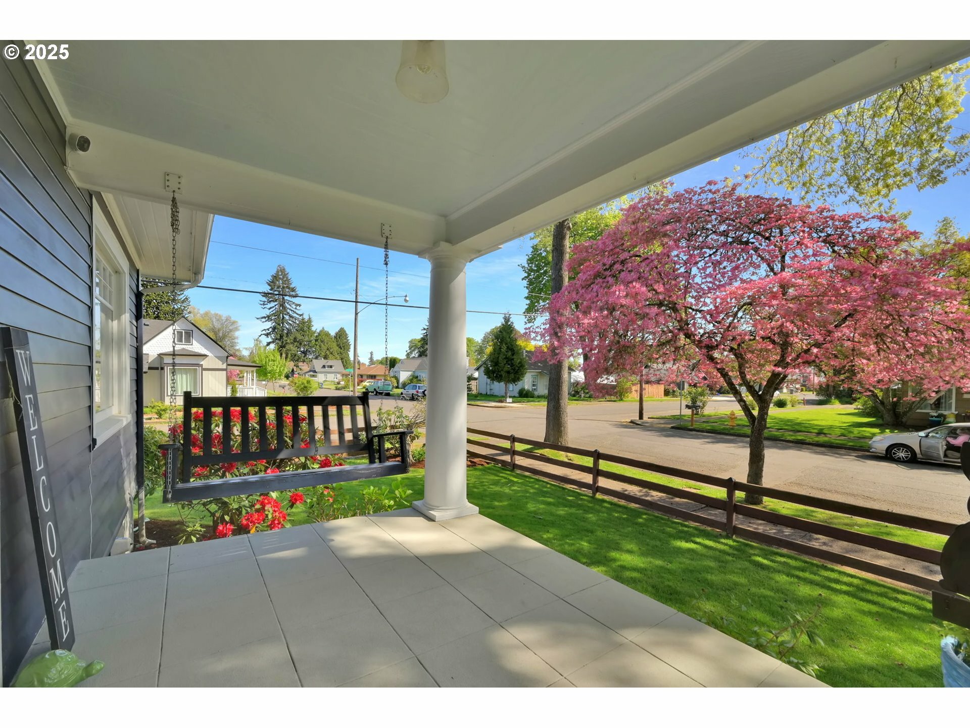Property Photo: 683 Laurel OR 97448