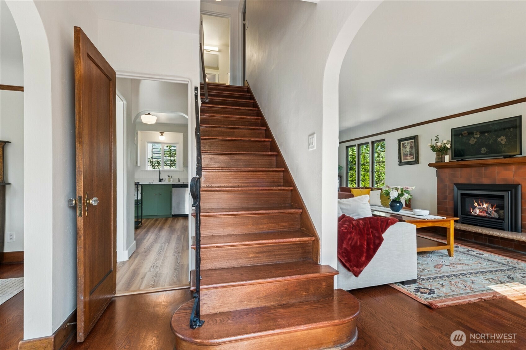 Property Photo:  8117  5th Avenue NE  WA 98115 