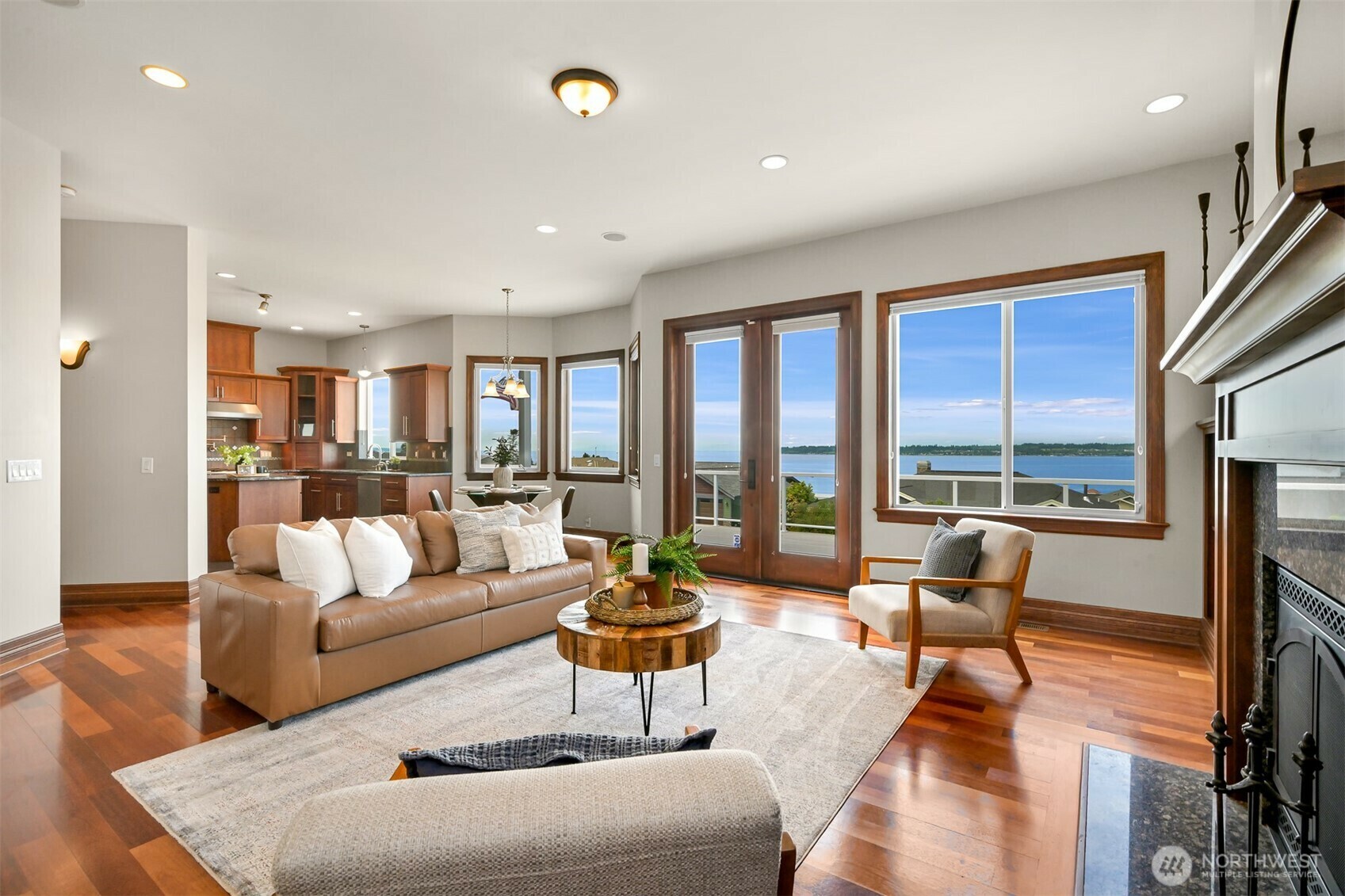 Property Photo: 5565 Whitehorn Way WA 98230