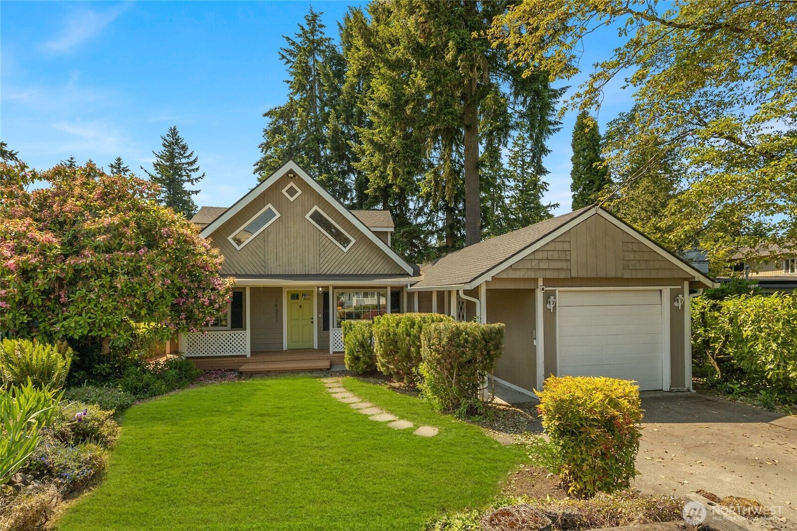 Home for sale in Seattle: 14331 Wallingford Avenue N, Seattle, WA 98133