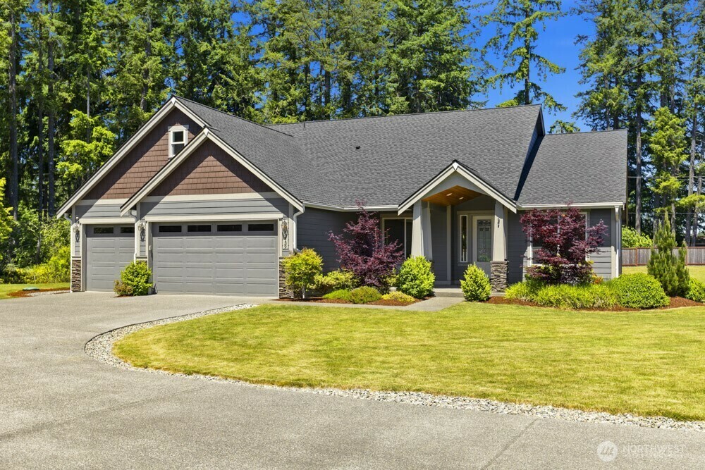 Property Photo: 12139 Kirstin Lane SE WA 98589