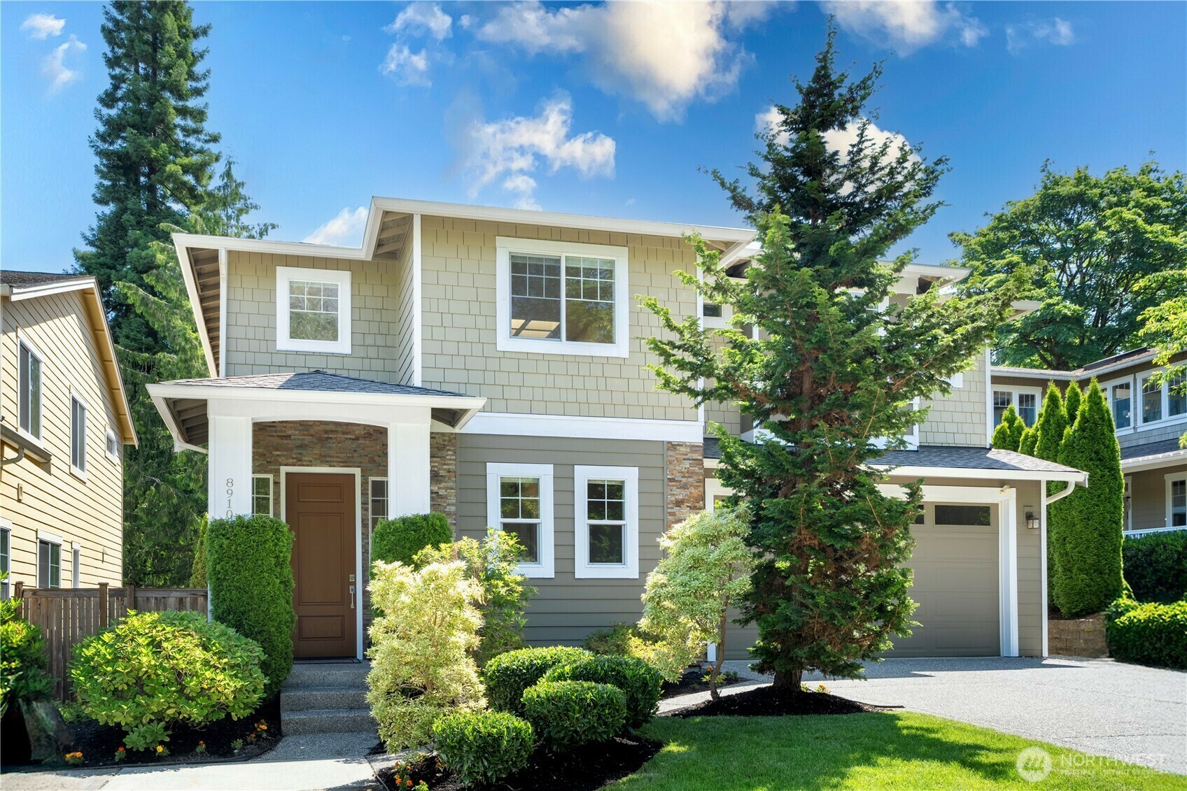 Property Photo: 8910 125th Lane NE WA 98033
