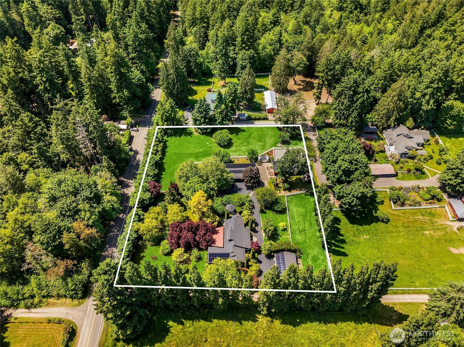 6850 NE Day Road W  Bainbridge Island WA 98110 photo