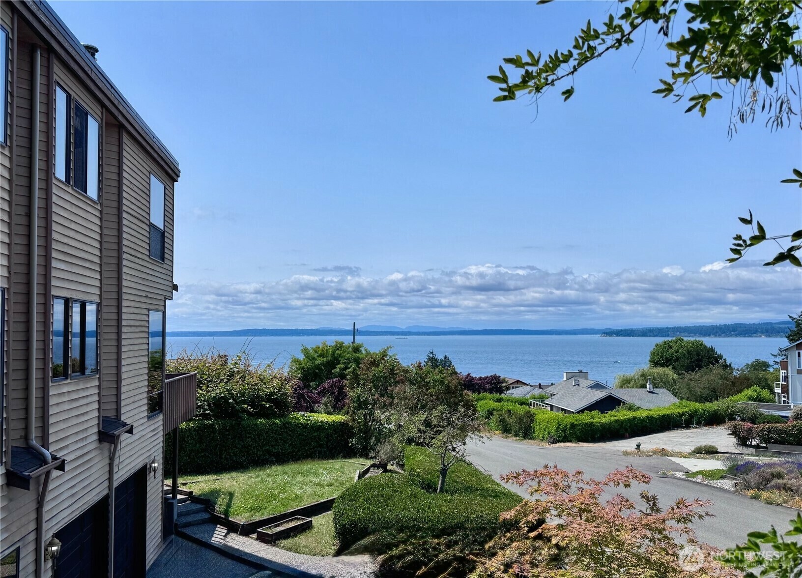 Property Photo: 19547 23rd Avenue NW WA 98177