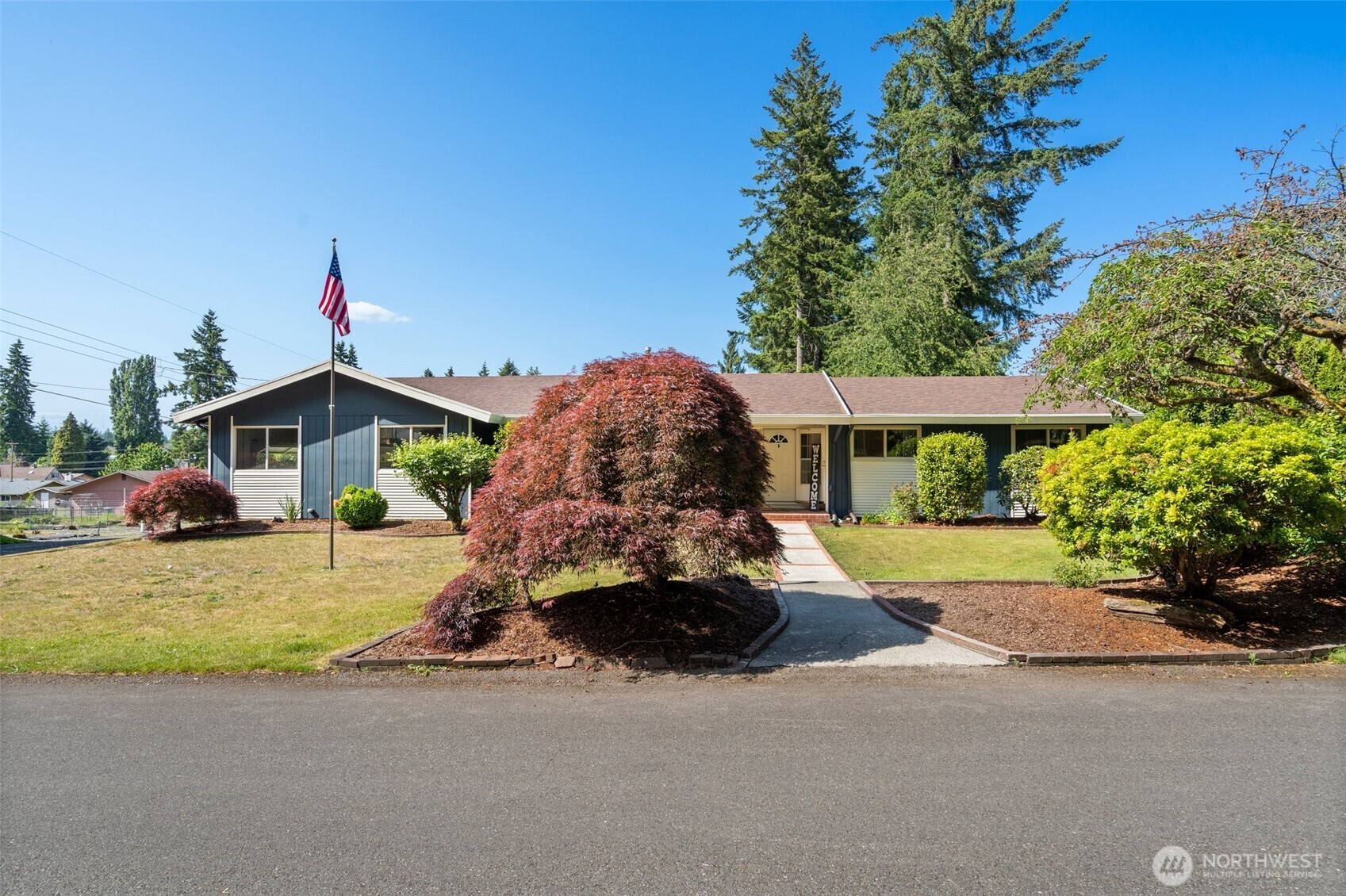 Property Photo: 7020 SE 4th Way WA 98503