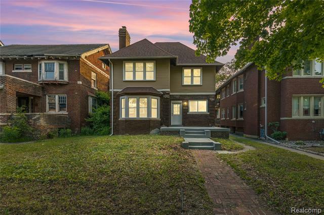 3031 Field Street  Detroit MI 48214 photo