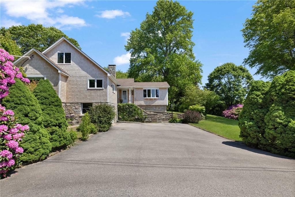 Property Photo:  39 Highland Avenue  RI 02882 