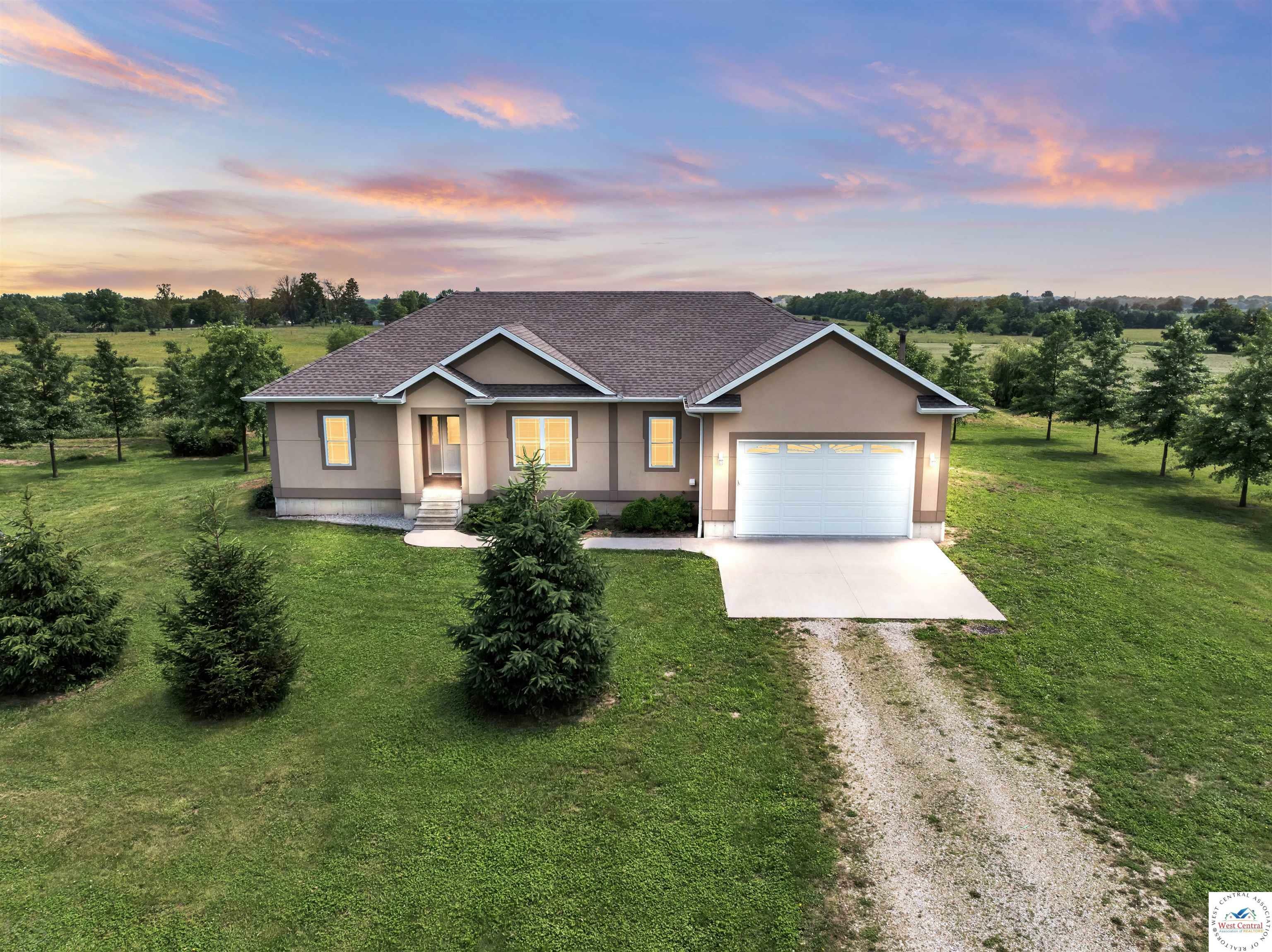 Property Photo: 29854 Griessen MO 65350