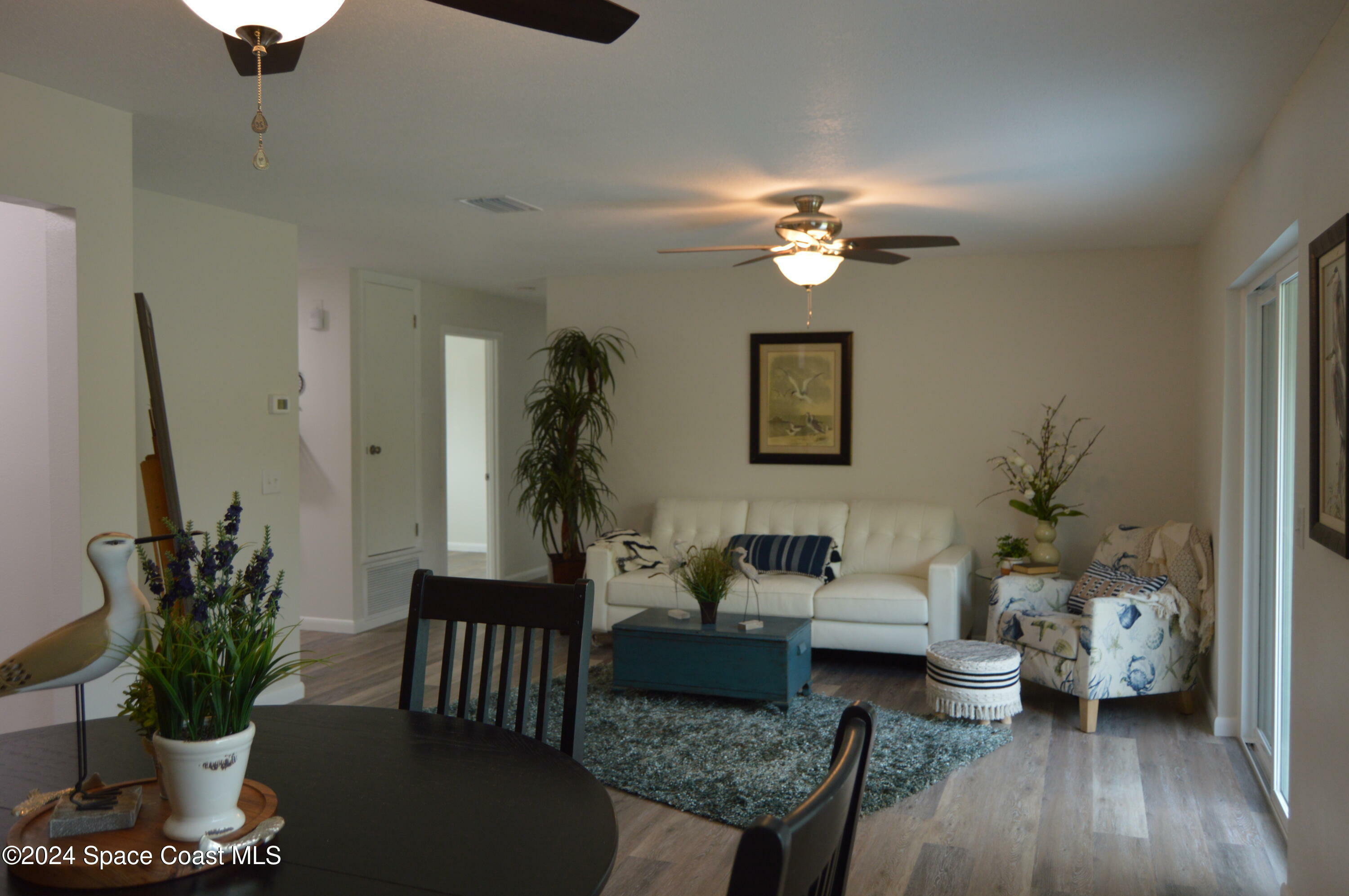Property Photo: 4990 Melissa Drive FL 32780