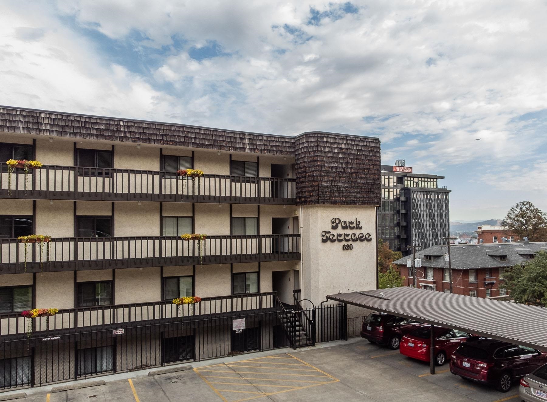 Property Photo: 620 W 7th Unit 402 Ave 402 WA 99204