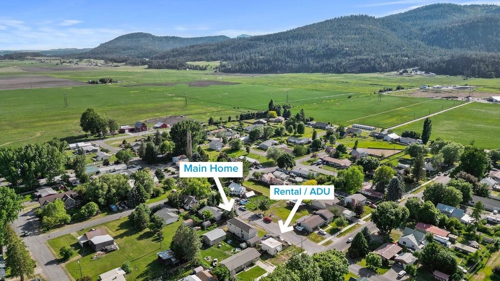 Property Photo: 101 S West St 915 W Main WA 99109