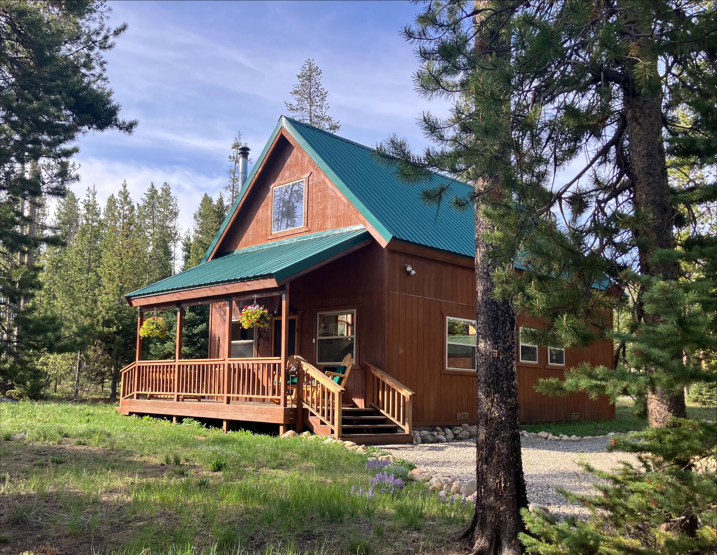 Property Photo:  95 Valley Way  ID 83278 