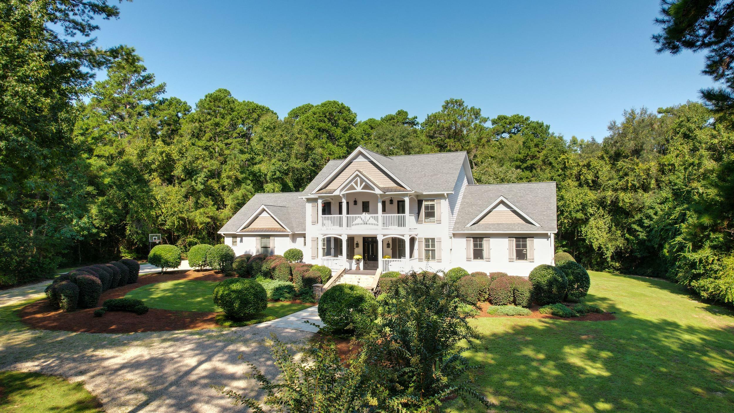 Property Photo: 2562 Millstone Plantation Road FL 32312