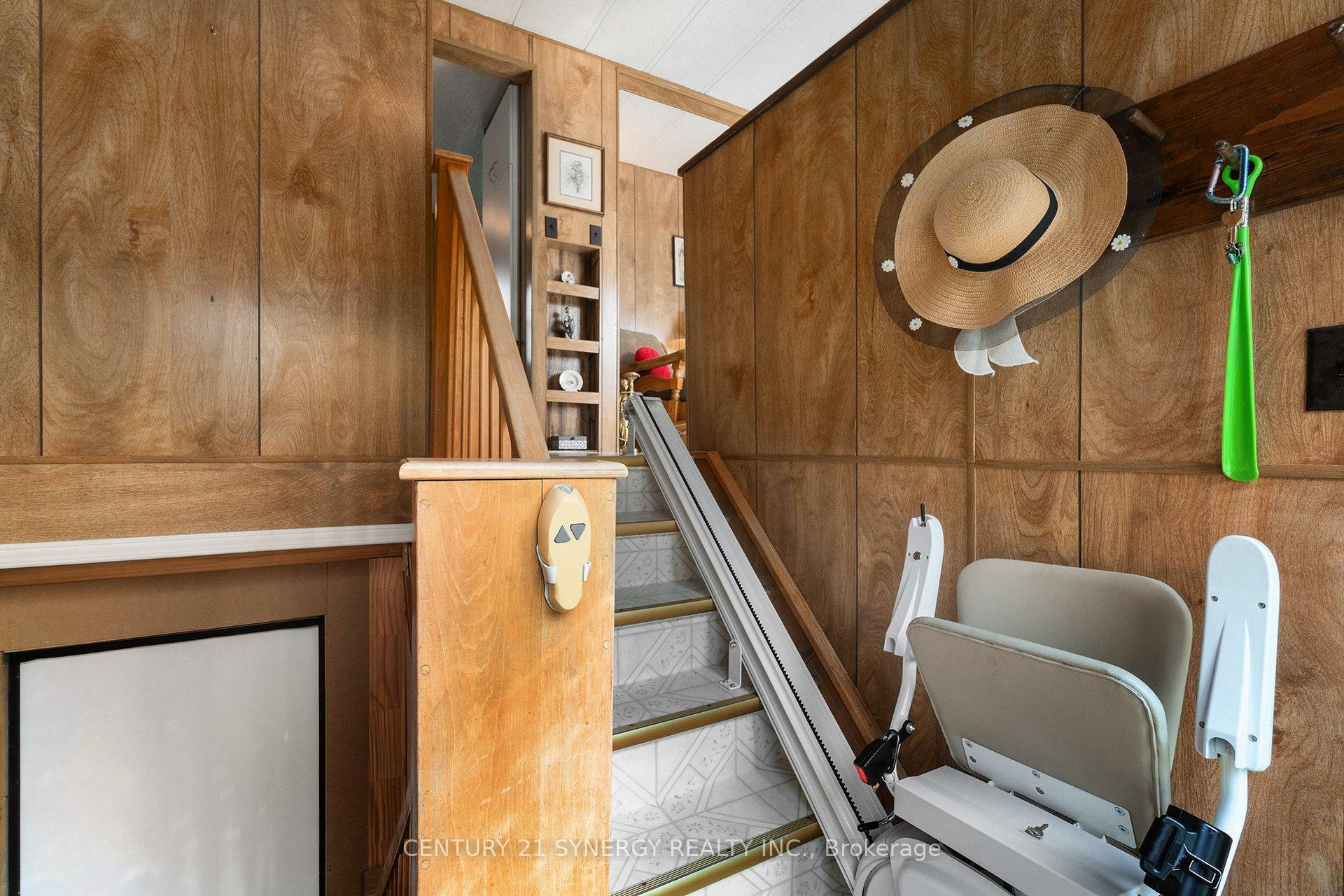 Property Photo: 95 Henry Street ON K0G 1G0