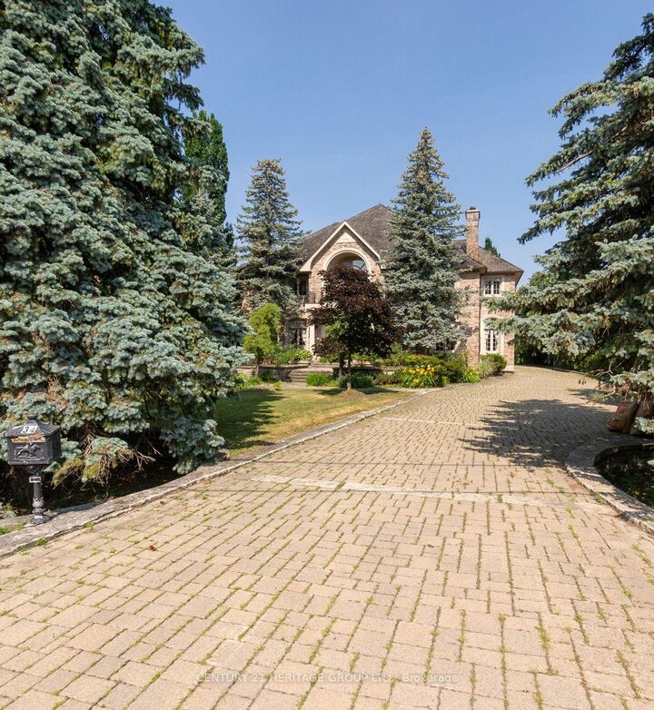 34 Maryvale Crescent  Richmond Hill ON L4C 6P8 photo