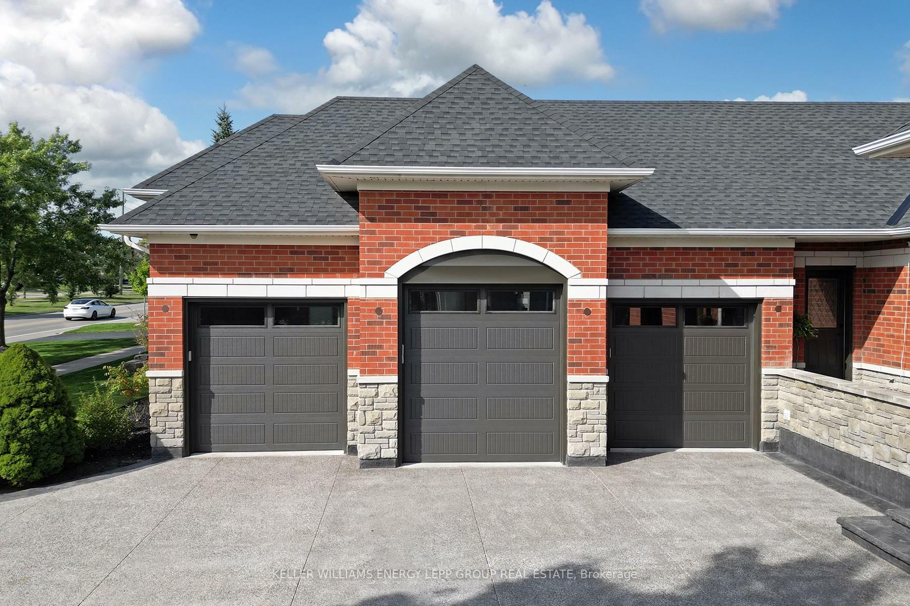 Property Photo:  3693 Cochrane Street  ON L1R 2T2 