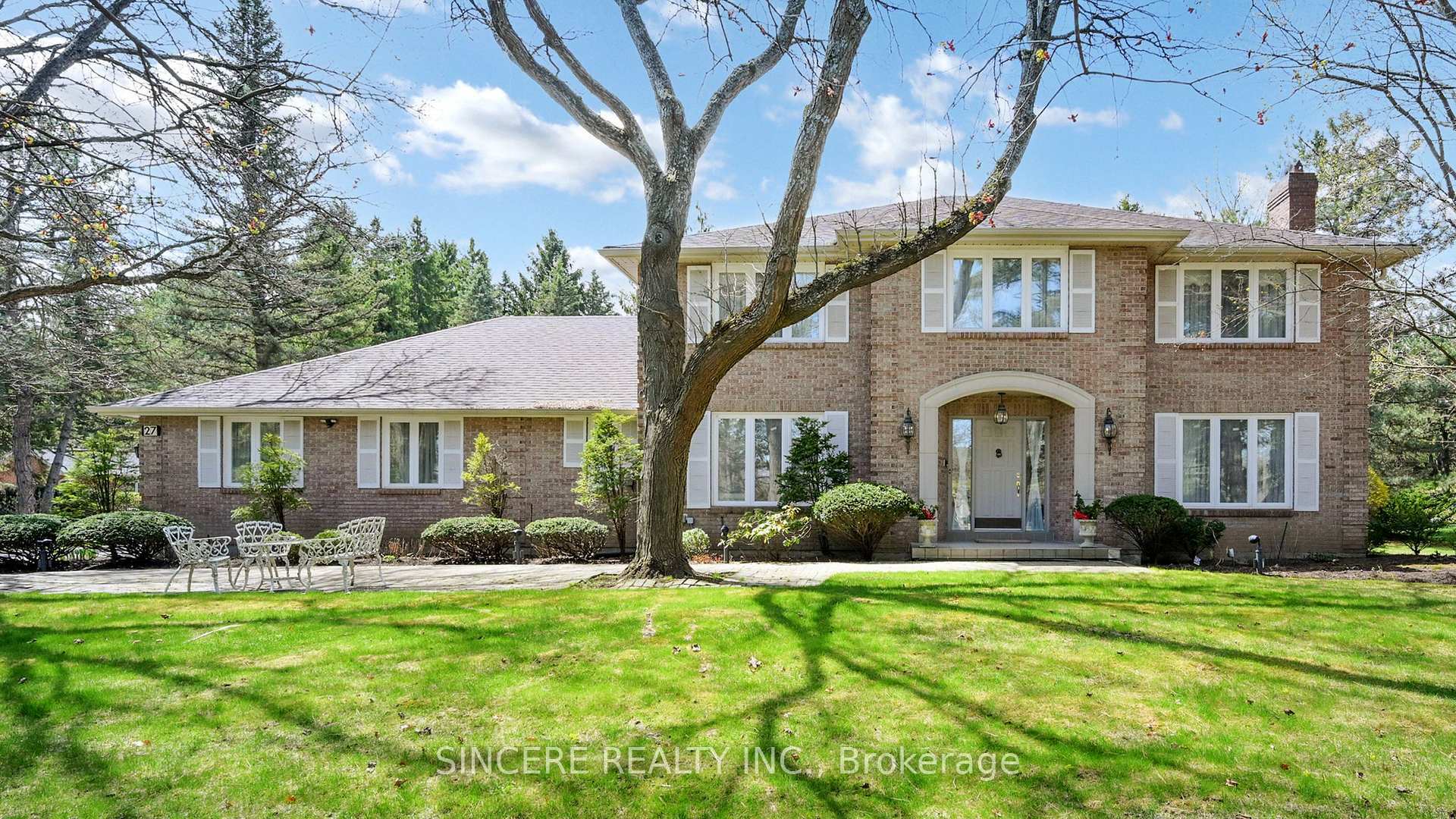 27 Country Estates Drive  Markham ON L6C 1A4 photo